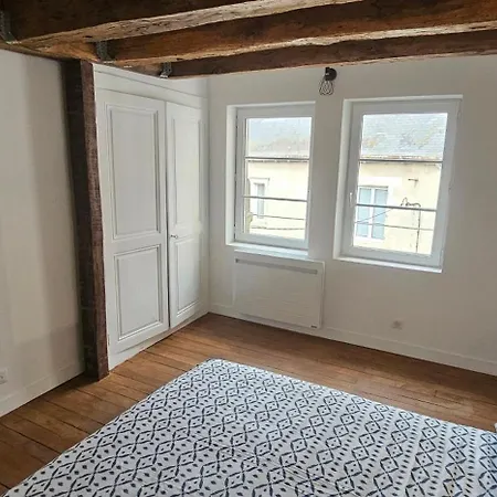 T2 Ultra Centre 50m Carres Poitiers