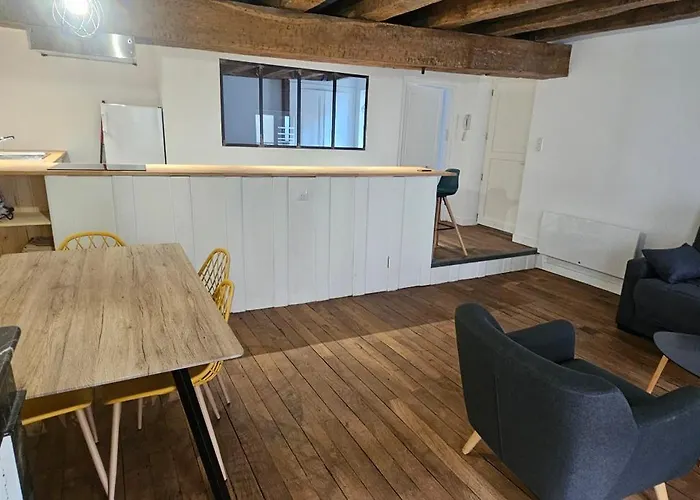 T2 Ultra Centre 50m Carres Poitiers